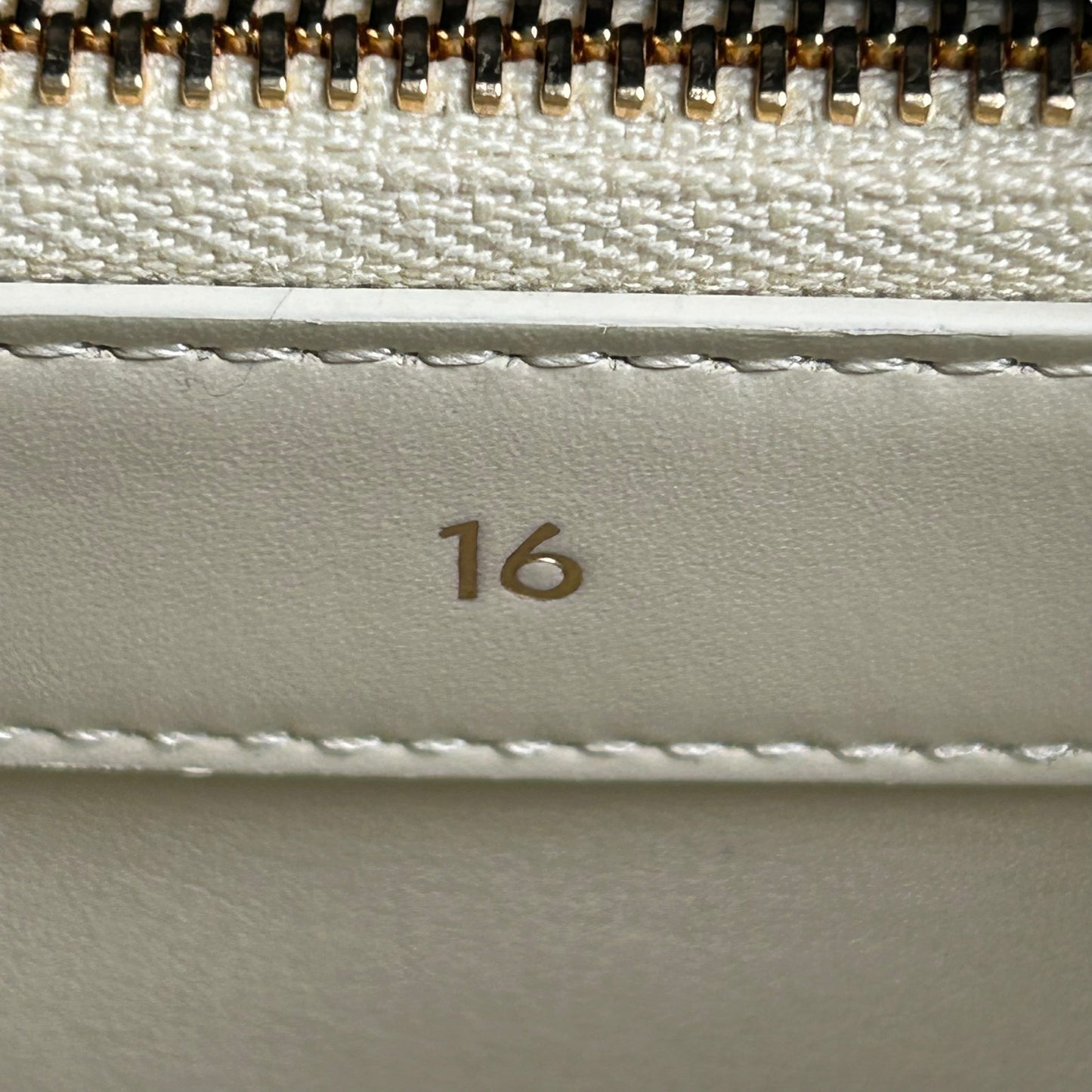 CELINE 16 Small Handbag/Shoulder Bag - Cream 