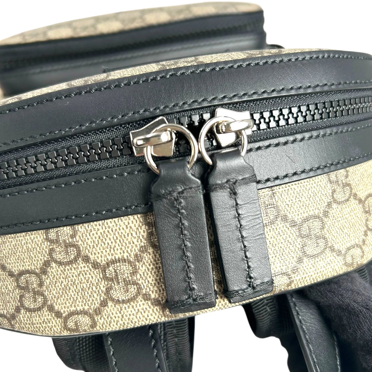 GUCCI GG Supreme Canvas Small Backpack - Beige and Black 