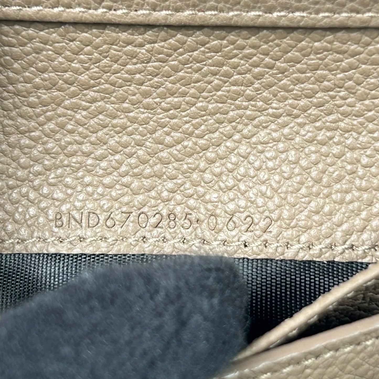 Saint Laurent YSL Zippy Bi-fold Compact Wallet - Beige 