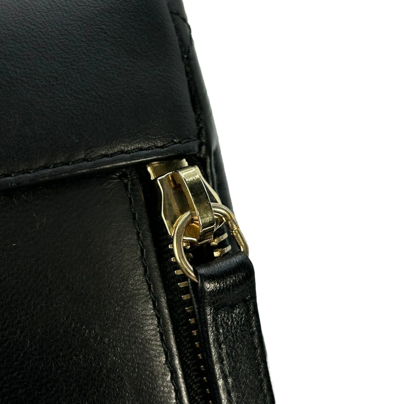 CHANEL Matelasse Vanity Bag with Chain Shoulder Bag - Black 