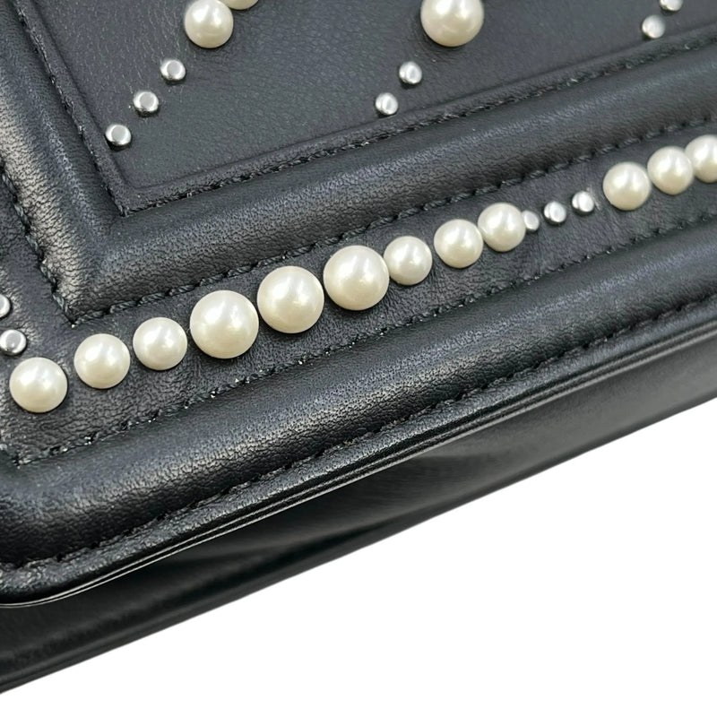 CHANEL Boy Chanel Pearl and Calfskin Chain Shoulder Bag - Black 