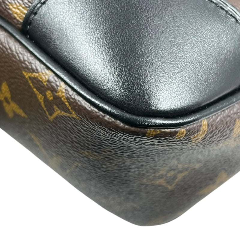 Louis Vuitton Monogram Odeon MM Monogram Canvas Shoulder Bag - Brown 