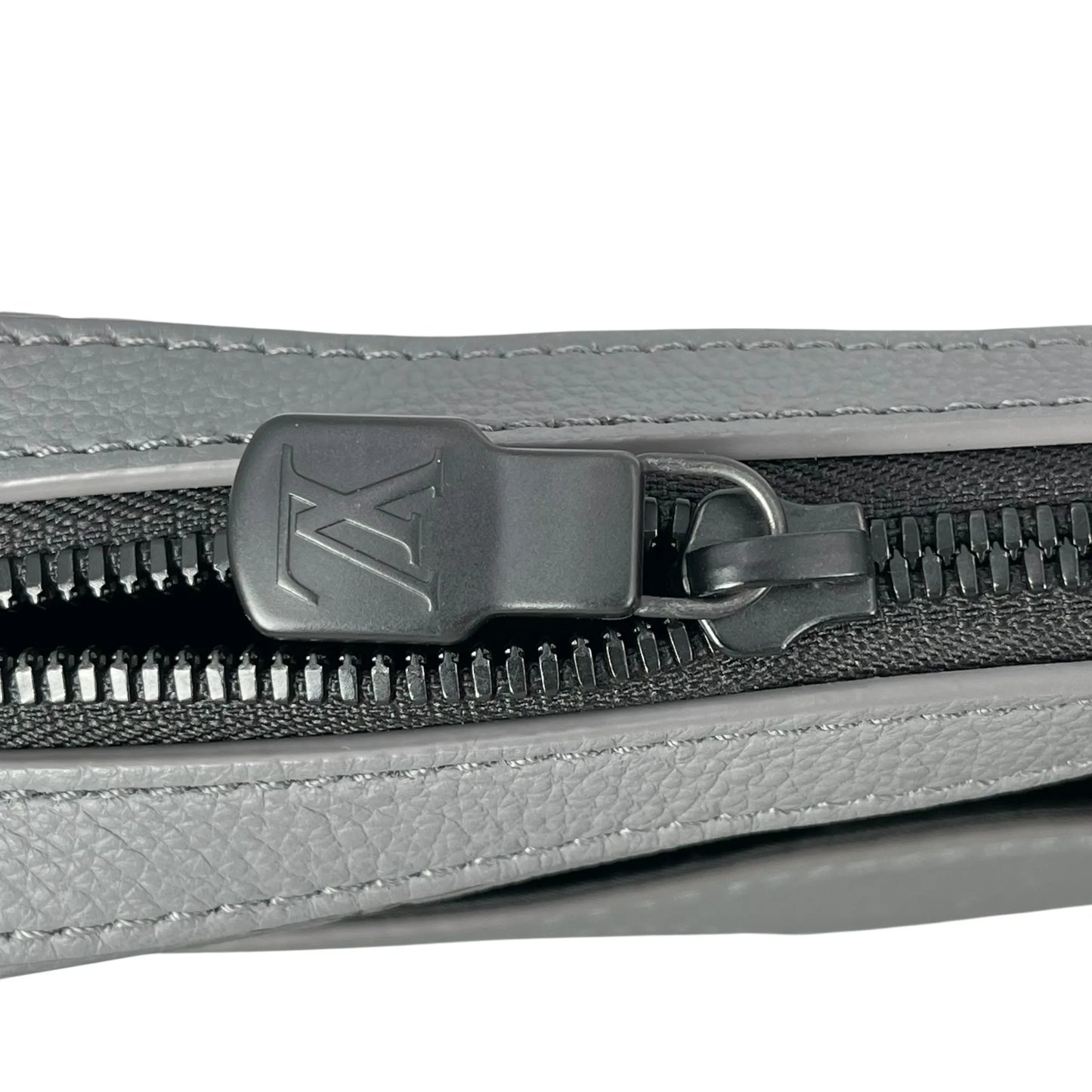 Louis Vuitton Trio Messenger Monogram Shadow Shoulder Bag - Grey 