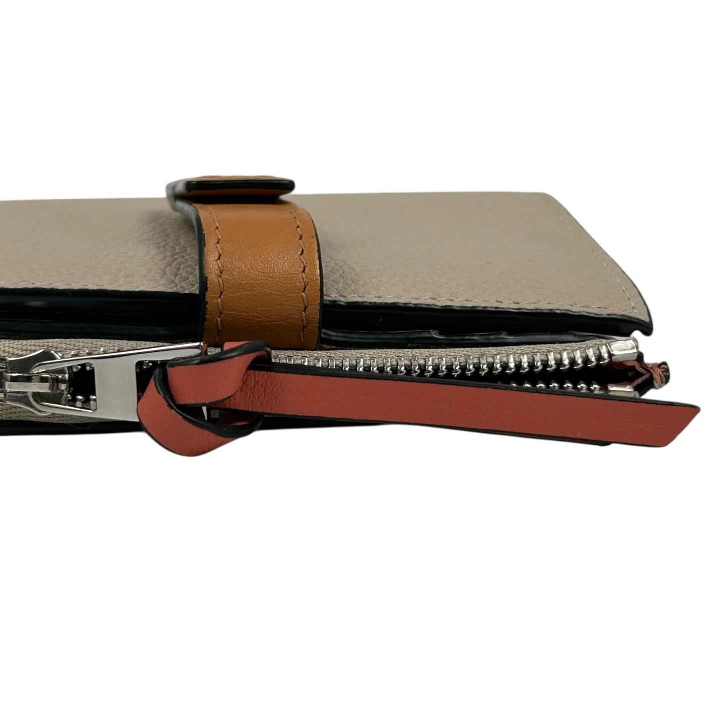 Loewe Slim Zip Bifold Wallet in Calfskin - Beige 