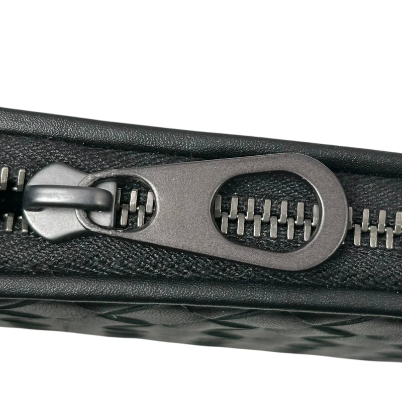 BOTTEGA VENETA Intrecciato Leather Round Zip Long Wallet - Black 