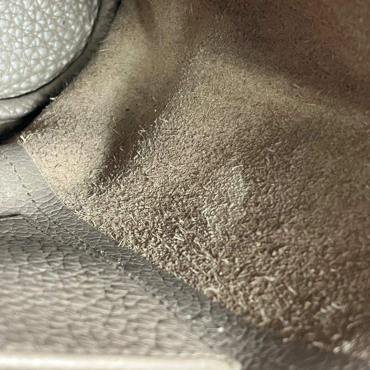 Hermès Good News PM Taurillon Clemence Leather Shoulder Bag with L Stamp (2008) - Beige 