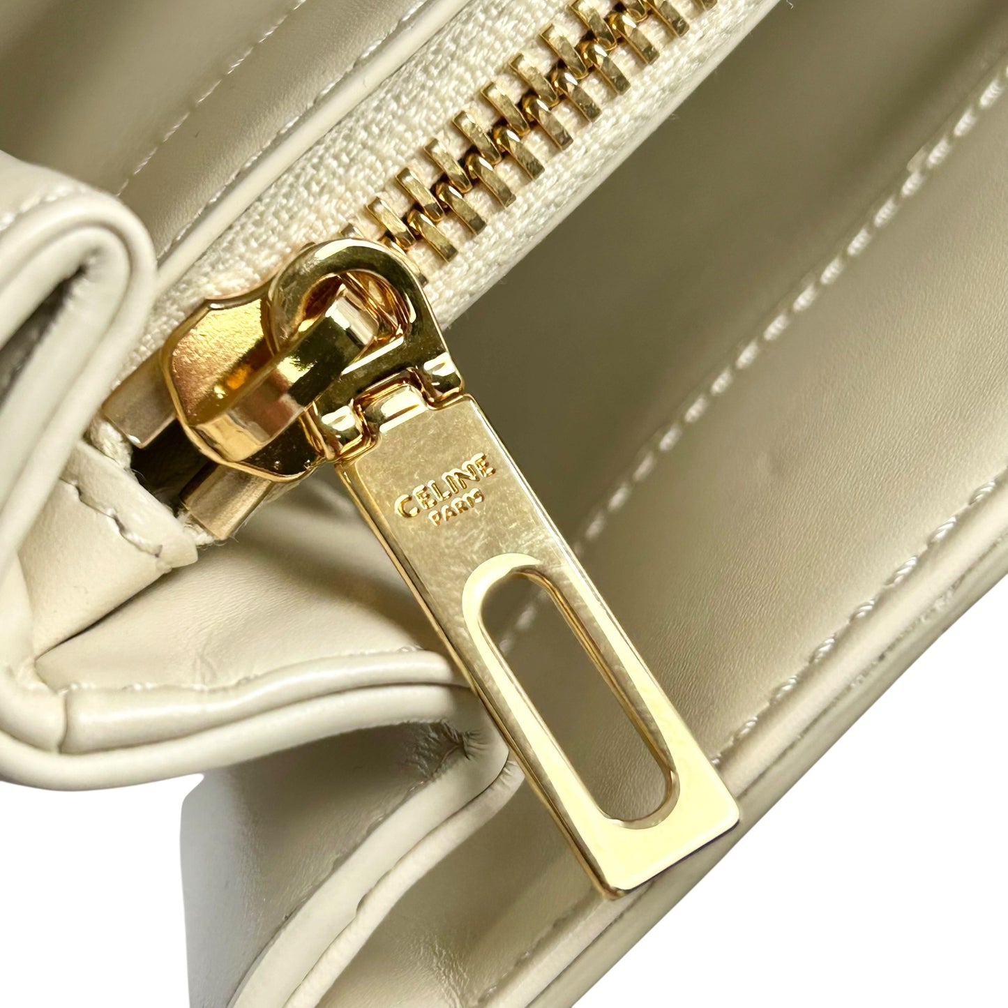 CELINE 16 Small Handbag/Shoulder Bag - Cream 