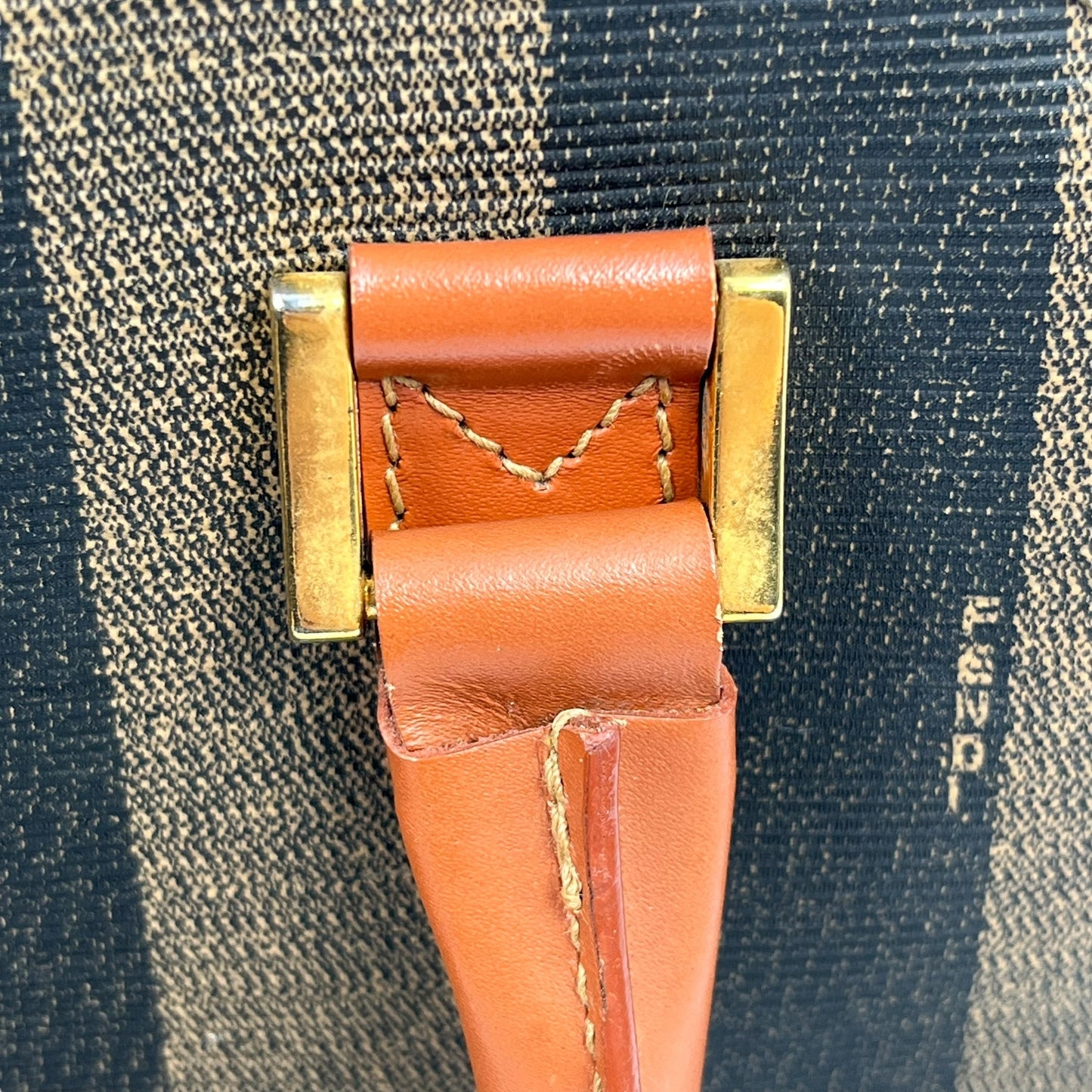 FENDI ペカン ロゴ ストライプ ハンドバッグ - ブラウン