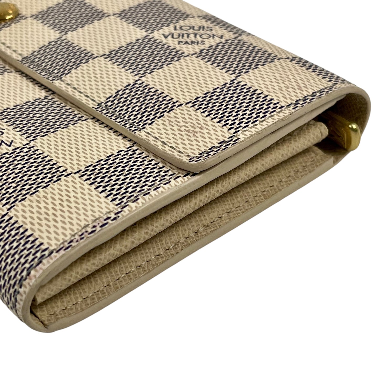 Louis Vuitton Damier Azur Portefeuille Sarah Long Wallet - White 