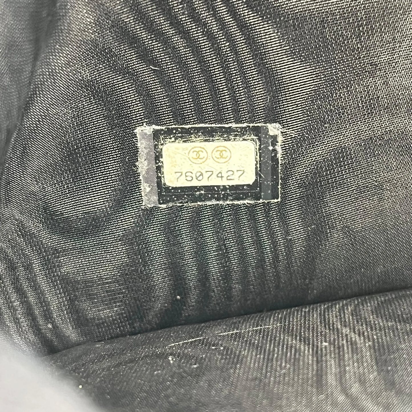 CHANEL Caviar Skin Coco Mark Tri-fold Compact Wallet - Black 