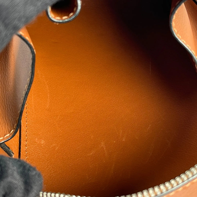 LOEWE Box Shoulder Bag in Calfskin - Brown 