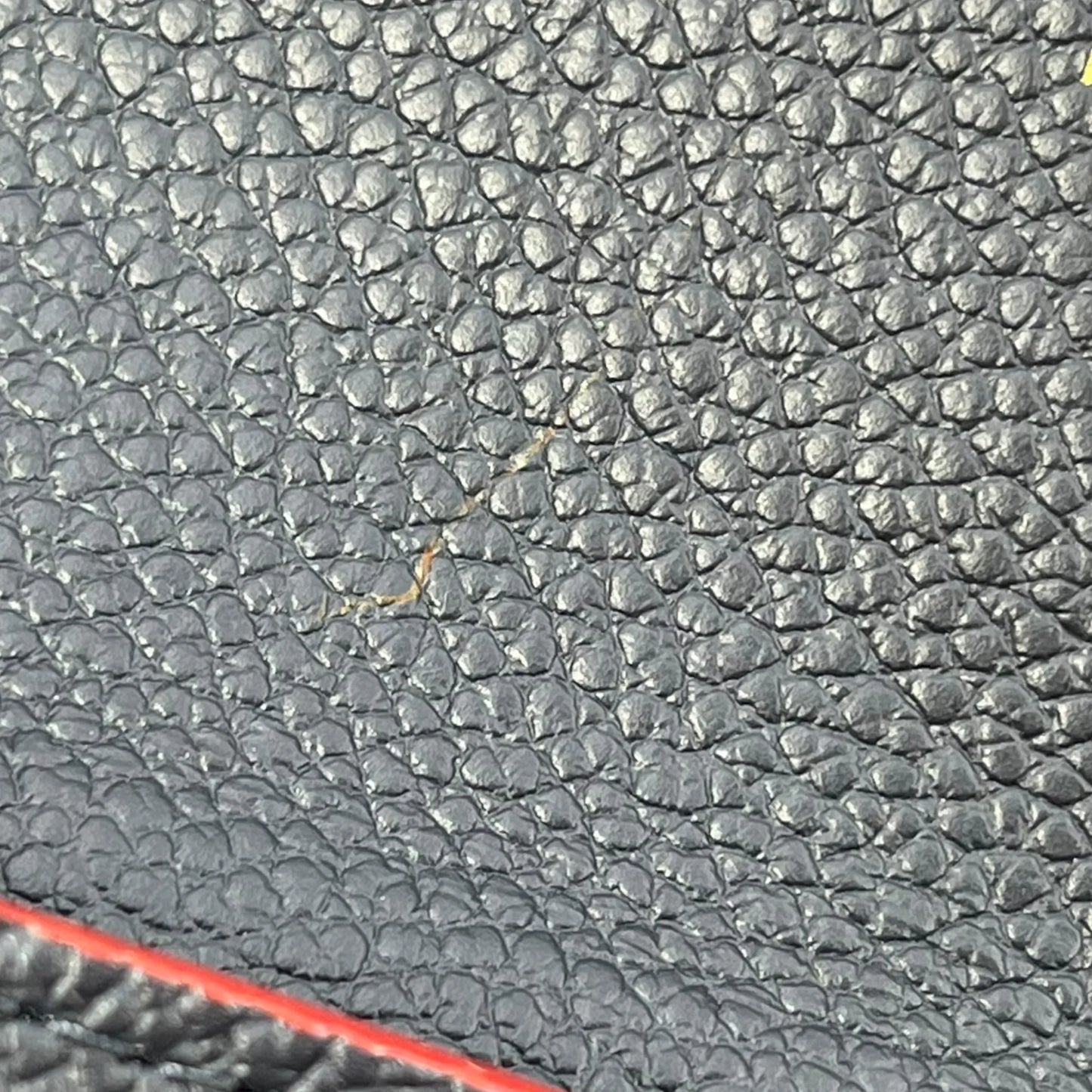 LOUIS VUITTON Pochette Clé Monogram Empreinte Key Case - Navy 