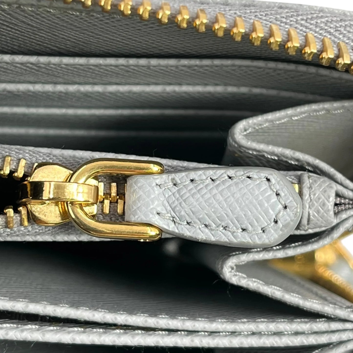 PRADA サフィアーノ リボンモチーフ 長財布 ロングウォレット - グレー