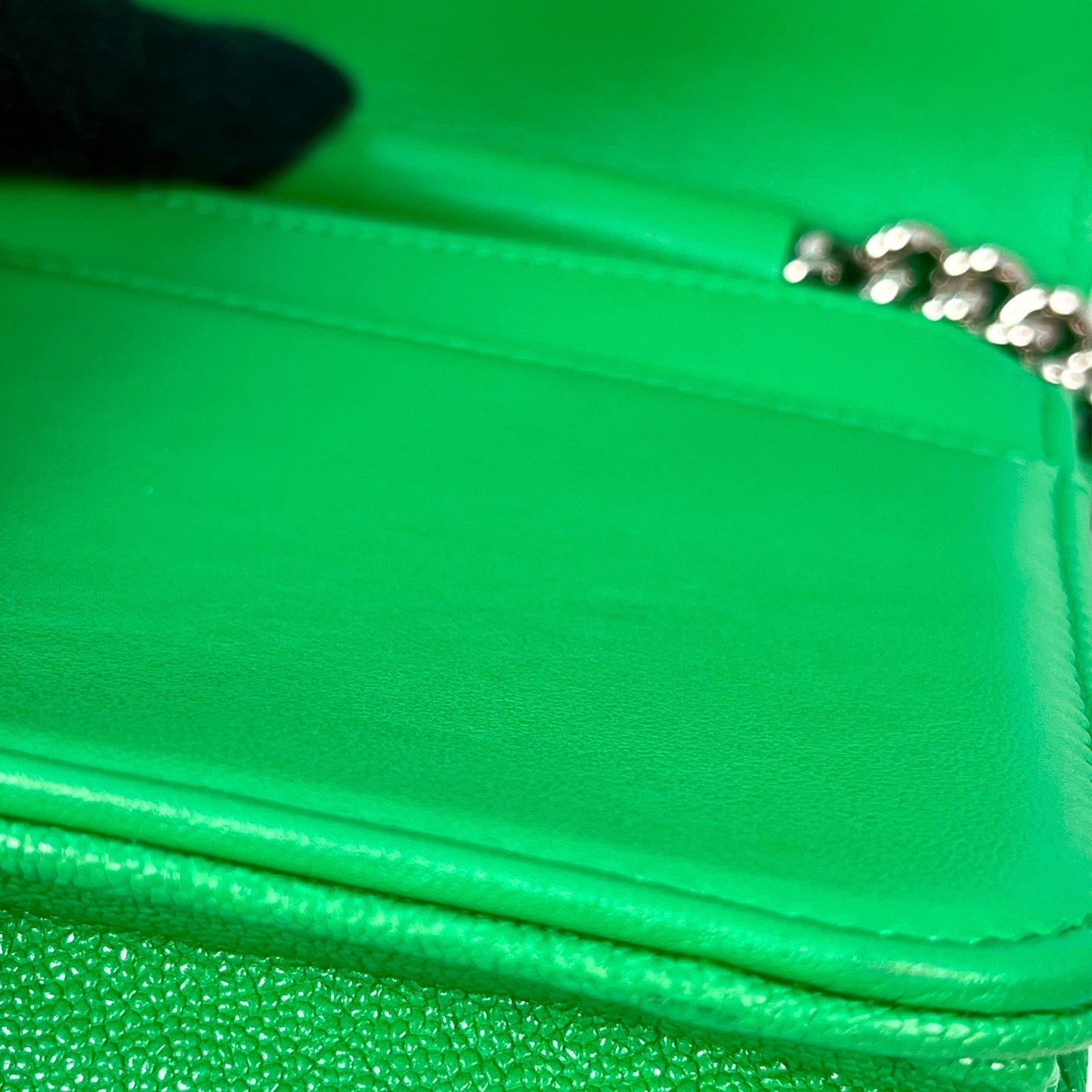 CHANEL Boy Chanel Caviar Leather Chain Wallet Shoulder Bag - Green 