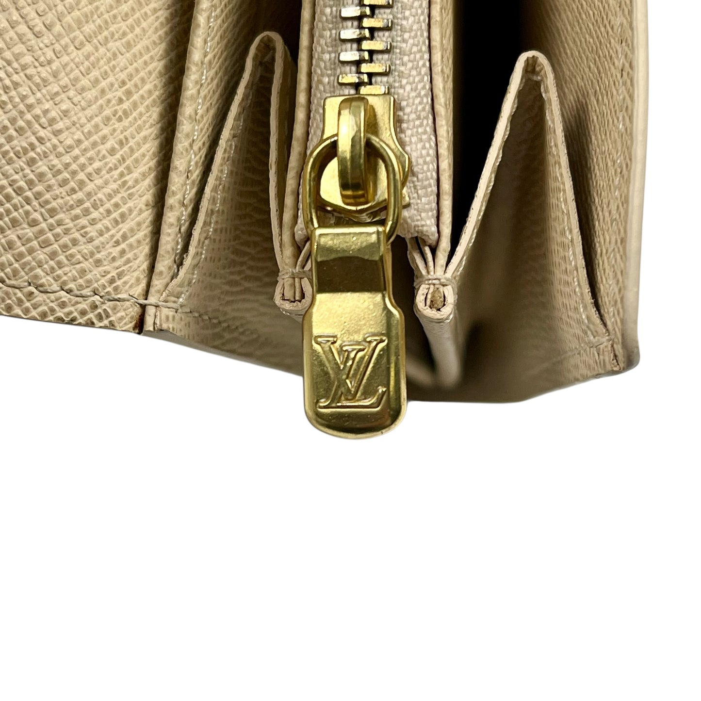 Louis Vuitton Damier Azur Portefeuille Sarah Long Wallet - White 