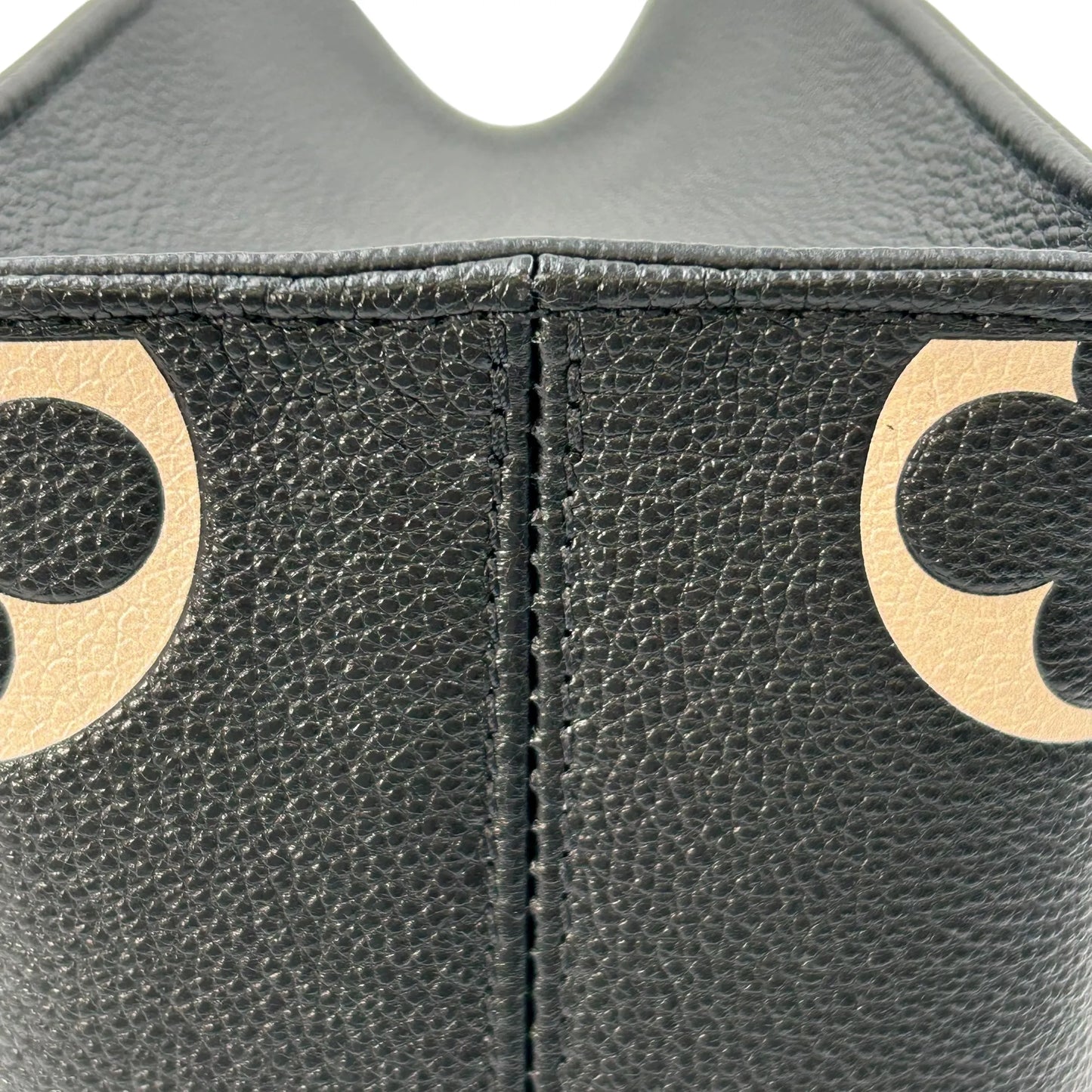 Louis Vuitton Monogram Empreinte On-the-Go PM Handbag/Shoulder Bag - Black 