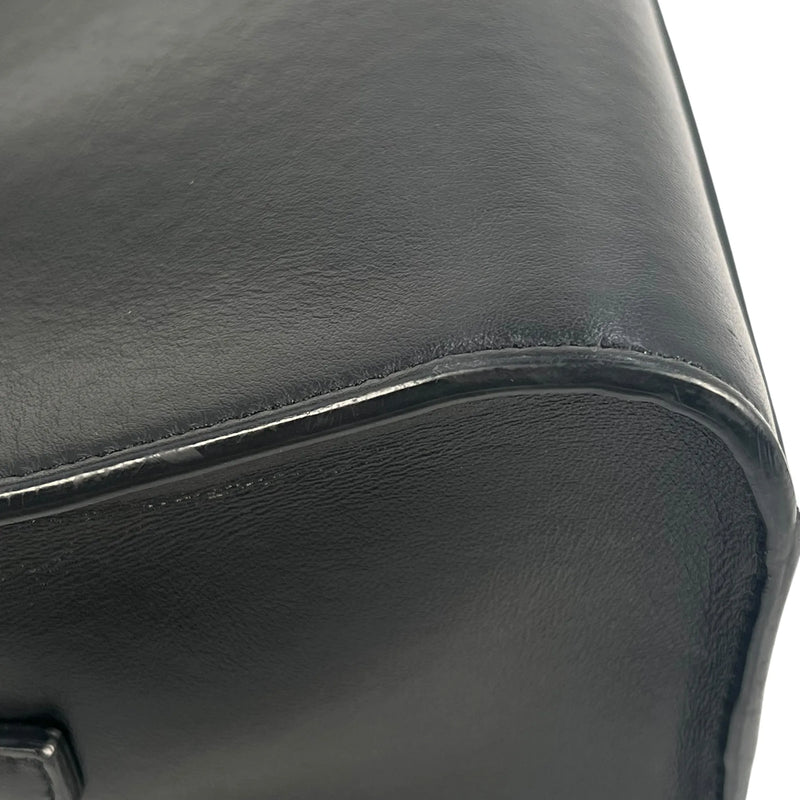 SAINT LAURENT ベイビーカバス レザー ハンドバッグ ショルダーバッグ - ブラック