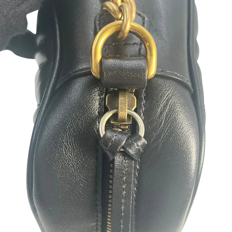 GUCCI GG Marmont Leather Shoulder Bag - Black 