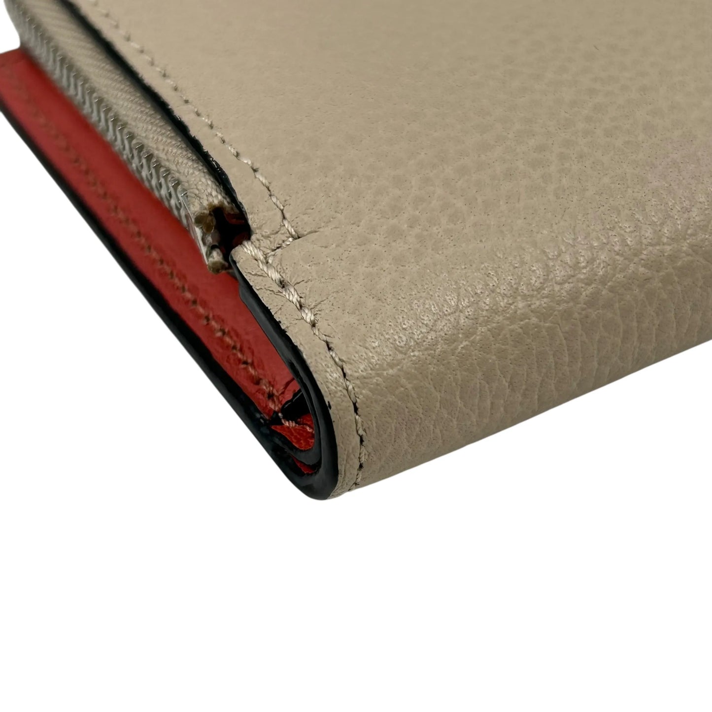 Loewe Slim Zip Bifold Wallet in Calfskin - Beige 