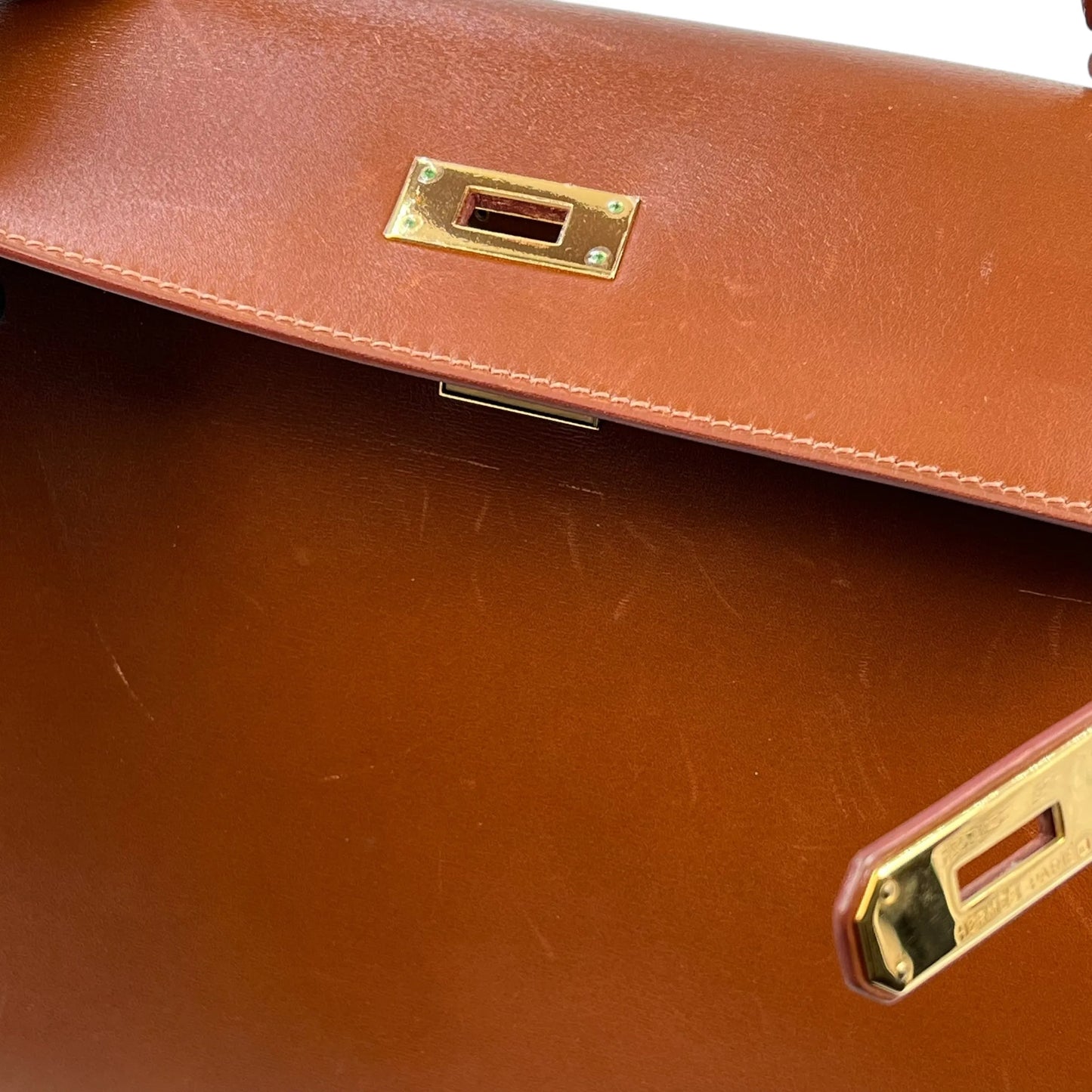 Hermès Kelly Box Calf Handbag/Shoulder Bag - Brown, E Stamp (2001) 