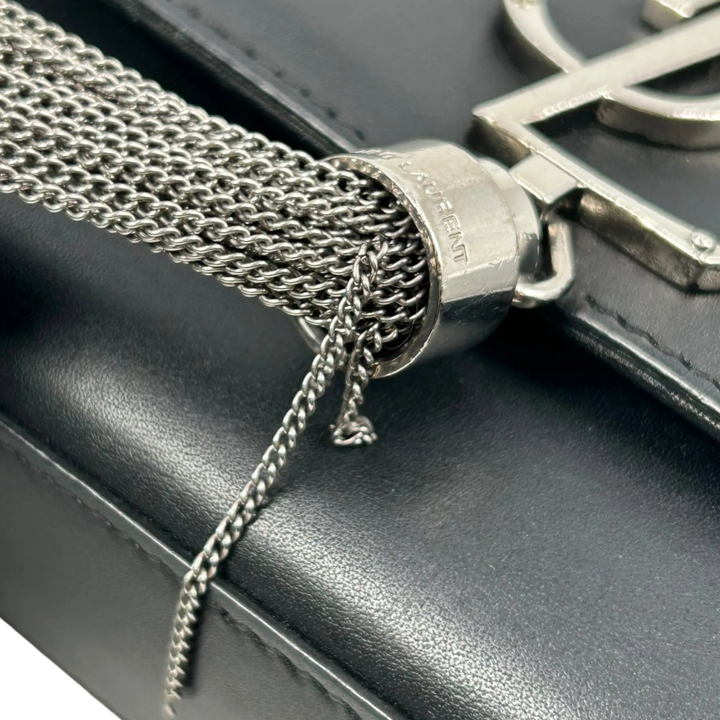 Saint Laurent ケイト タッセル ミディアム レザー チェーンショルダーバッグ - ブラック