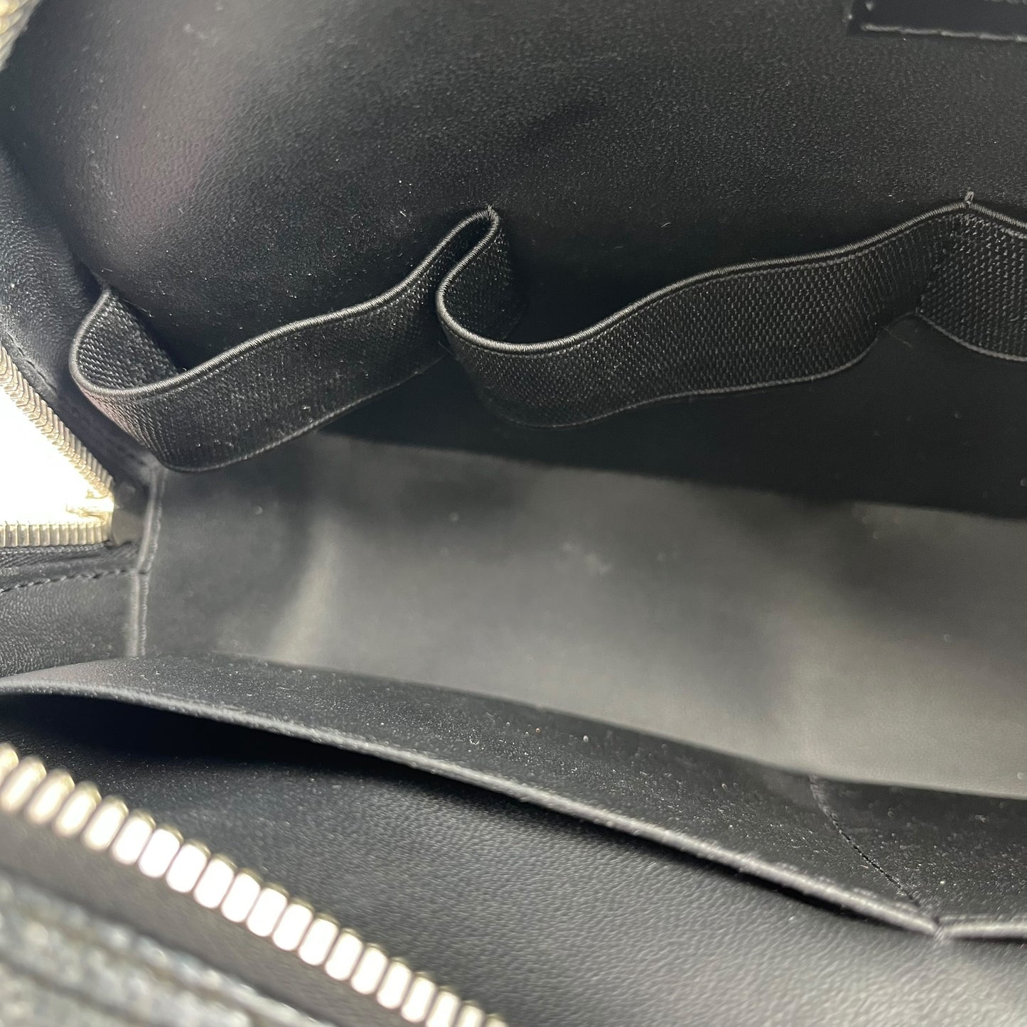 Louis Vuitton ダミエ グラフィット トゥルースポーチ GM - ブラック