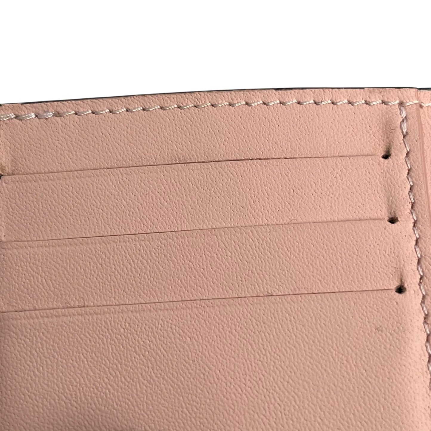 Louis Vuitton Portefeuille Claire Bifold Compact Wallet - White 