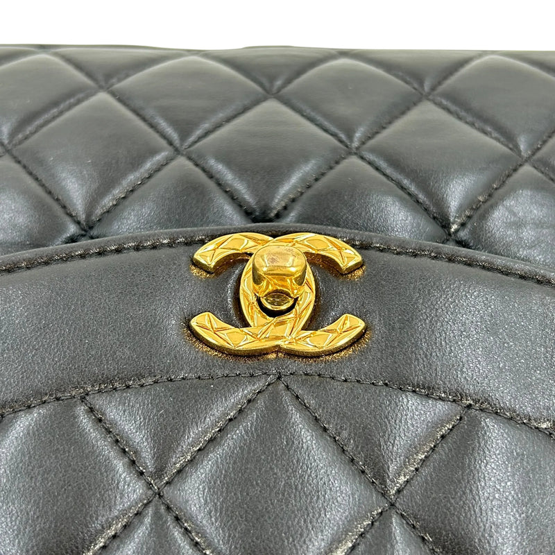 CHANEL Matelasse Tassel Chain Shoulder Bag - Black 