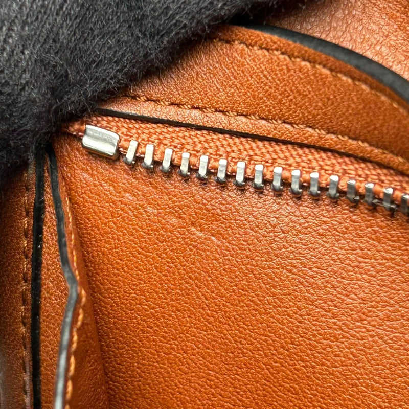 Loewe Vertical Small Wallet Calfskin Compact Wallet - Navy 