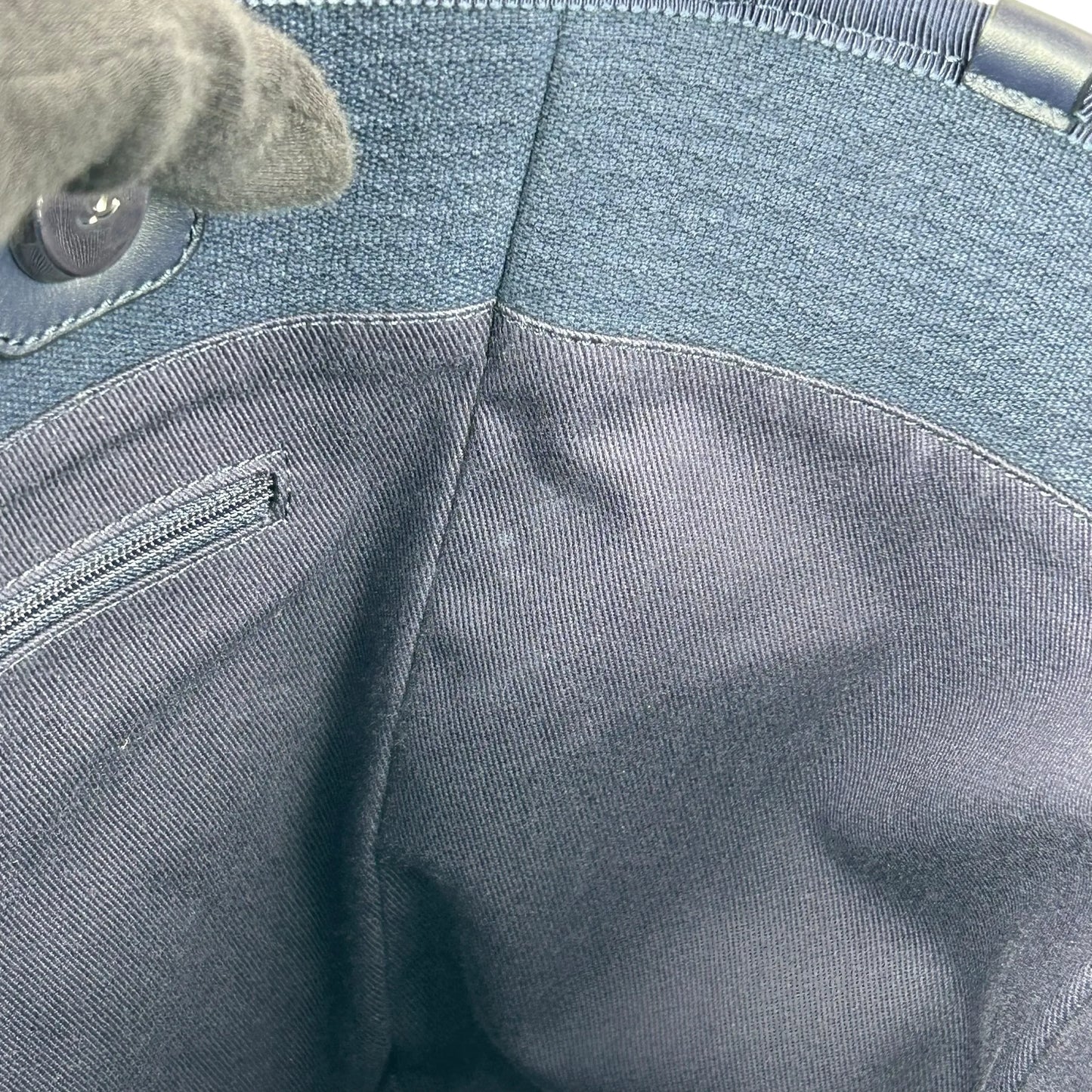 CHANEL Deauville MM Canvas Tote Bag - Navy 