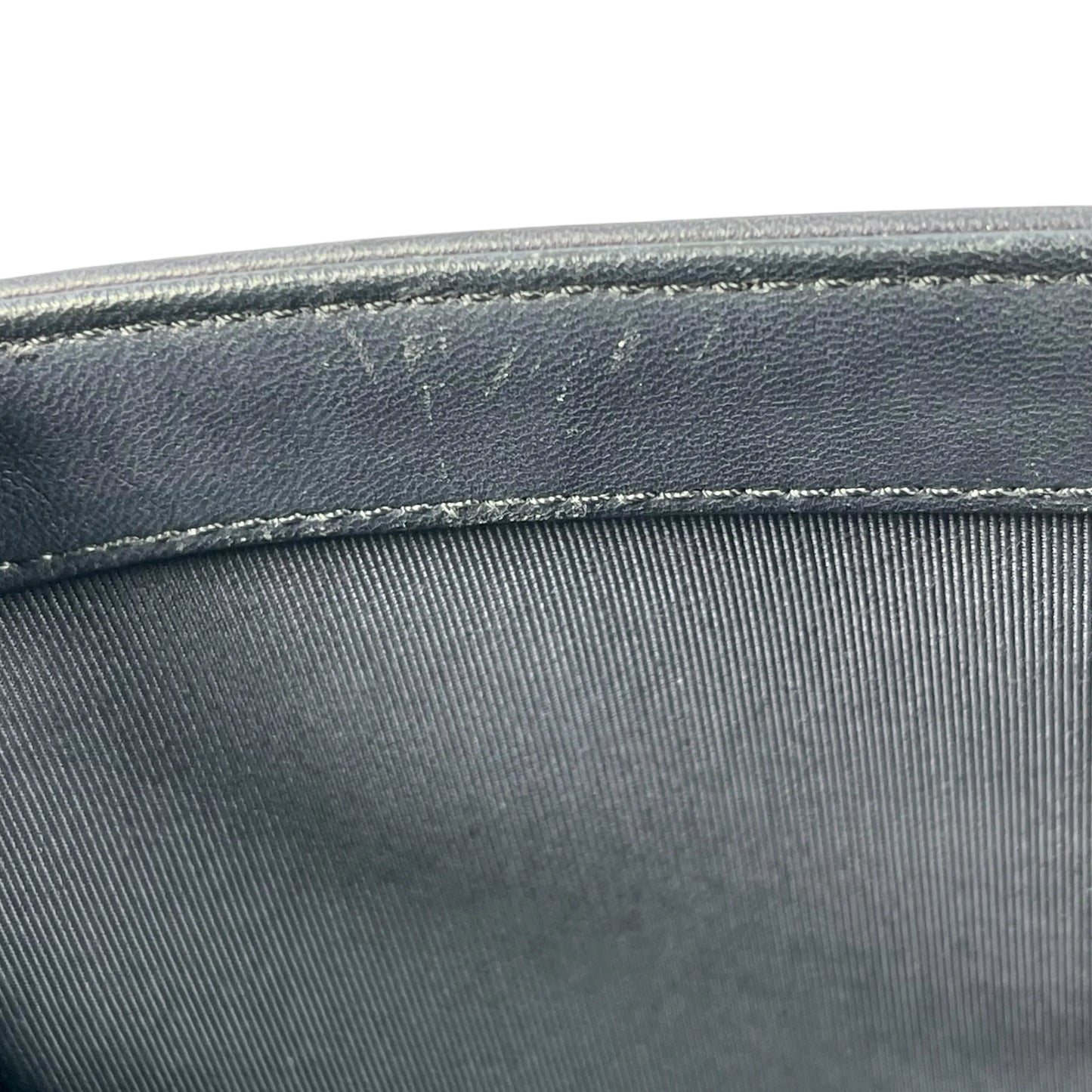 CHANEL Boy Chanel 25 Lambskin Chain Shoulder Bag - Navy 