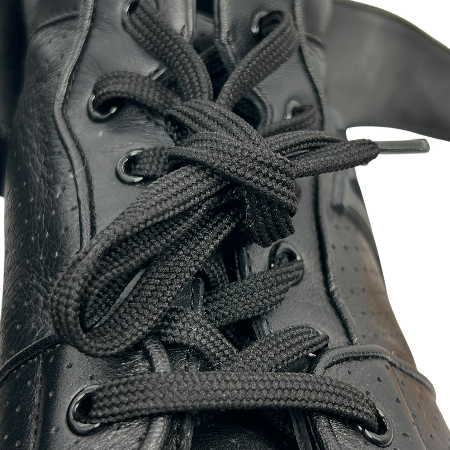 Louis Vuitton Black Leather Sneakers for Men - Black 