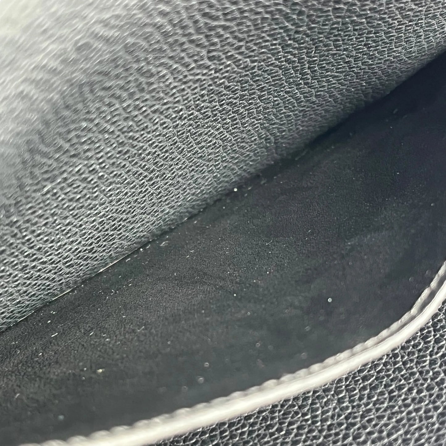 Louis Vuitton Monogram Empreinte Pochette Saint-Germain Chain Wallet - Black 