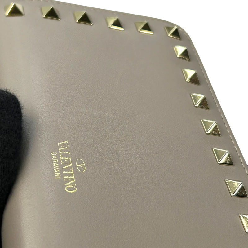 Valentino Rockstud Zip-Around Wallet - Grey 