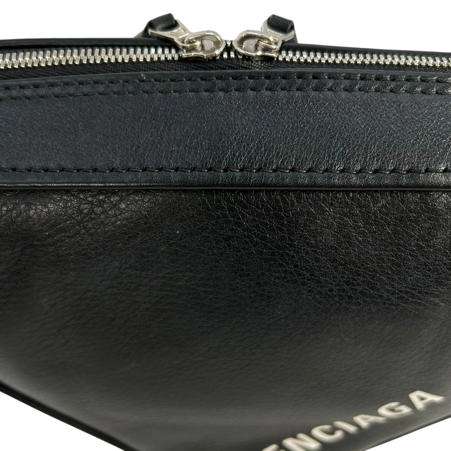 BALENCIAGA Triangle Leather Chain Shoulder Bag - Black 