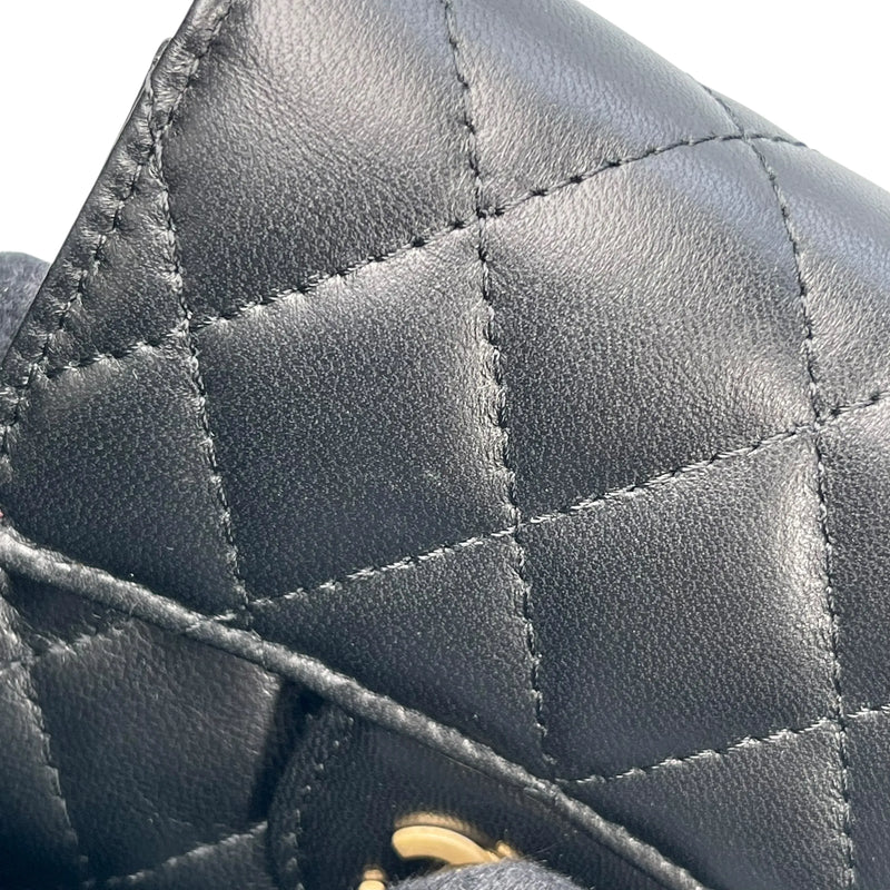 CHANEL マトラッセ クラシック フラップ コンパクトウォレット ラムスキン 三つ折り財布 - ブラック