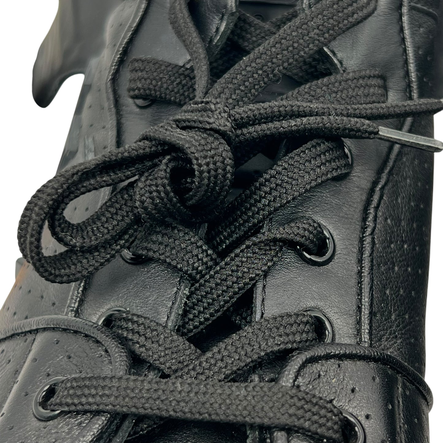 Louis Vuitton Black Leather Sneakers for Men - Black 