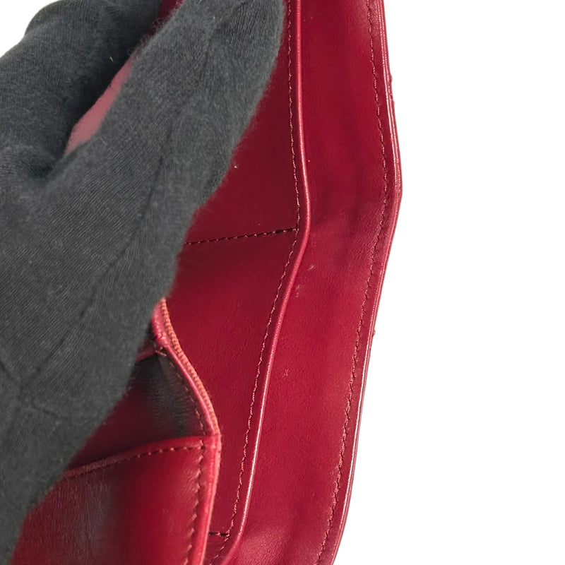 CHANEL マトラッセ シャネル 19 三つ折り財布 コンパクトウォレット - レッド