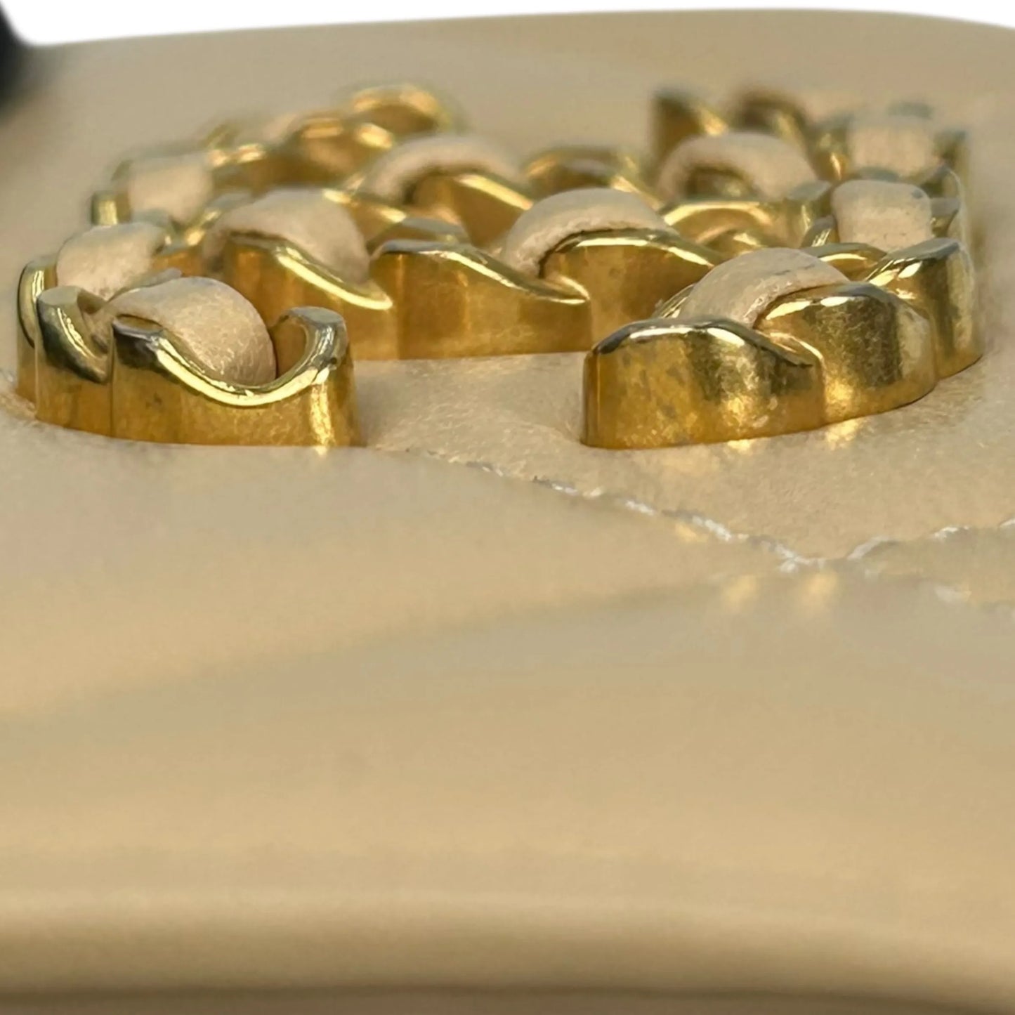 CHANEL Matelasse 19 Tri-fold Compact Wallet - Beige 