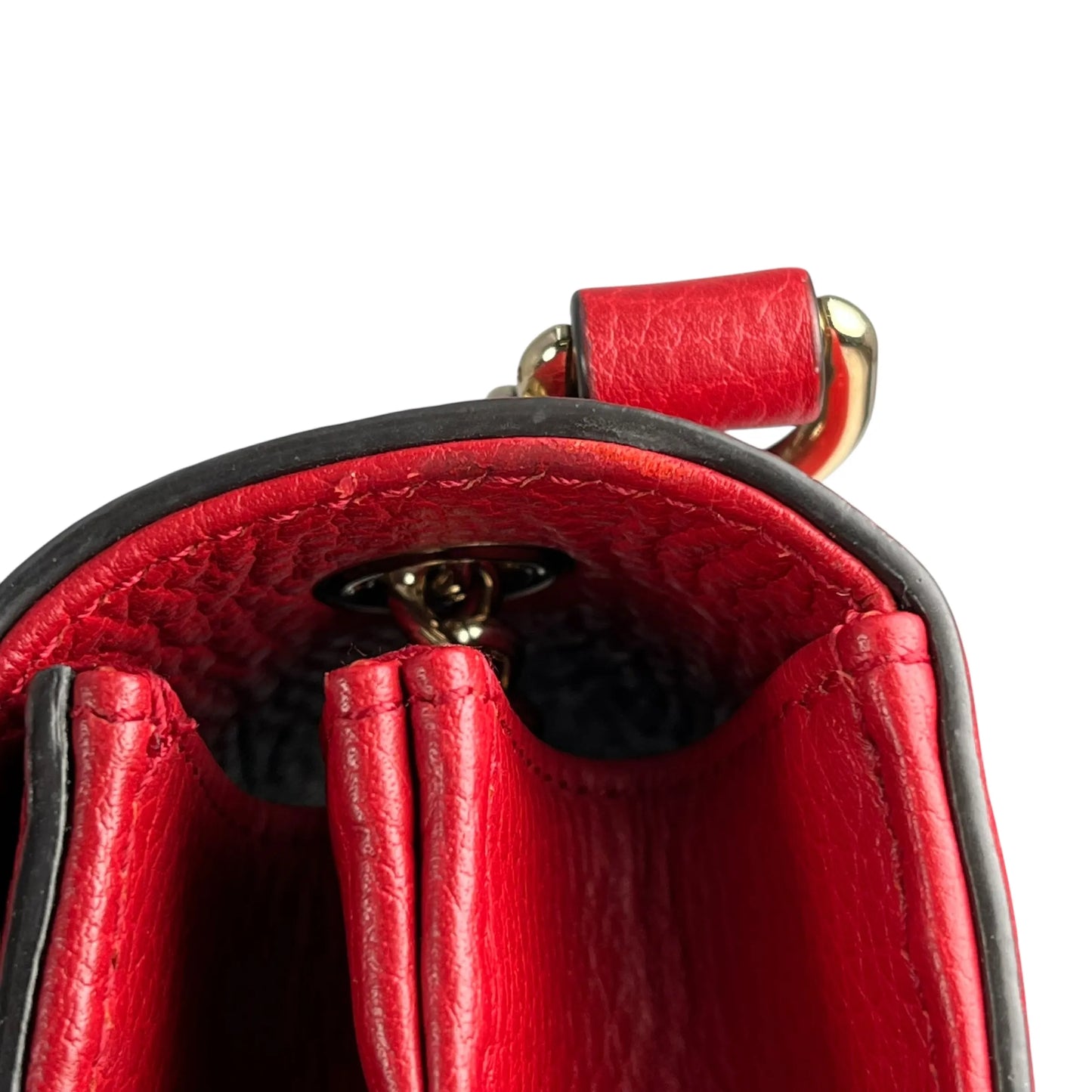 GUCCI Interlocking G Shoulder Bag - Red 
