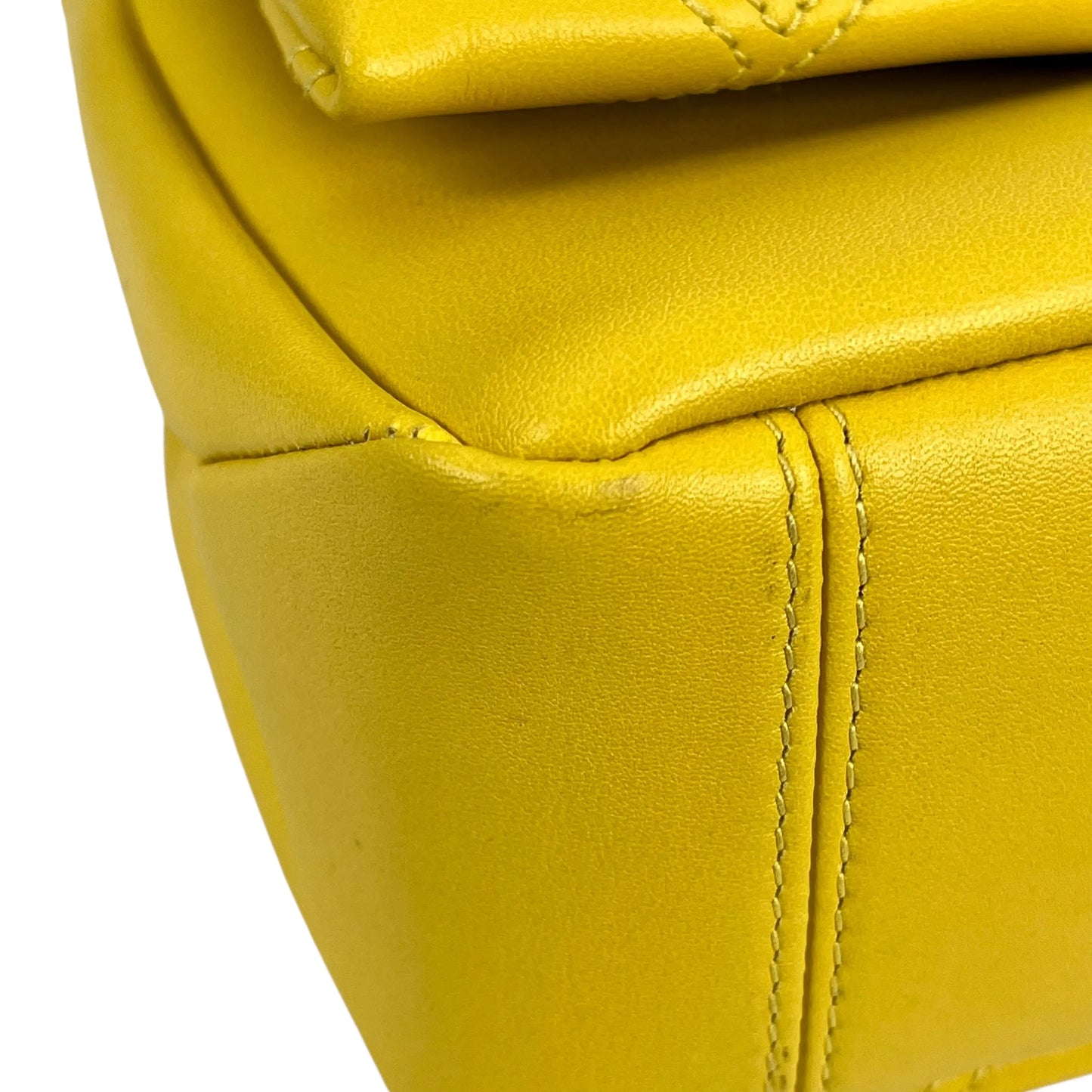 BVLGARI Serpenti Cabochon Chain Shoulder Bag - Yellow 