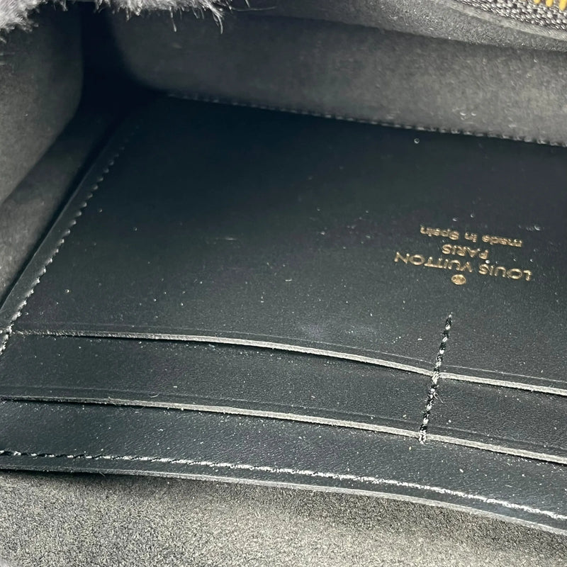 LOUIS VUITTON バムバッグ ドーフィーヌ ミニ モノグラム キャンバス ショルダーバッグ - グリーン