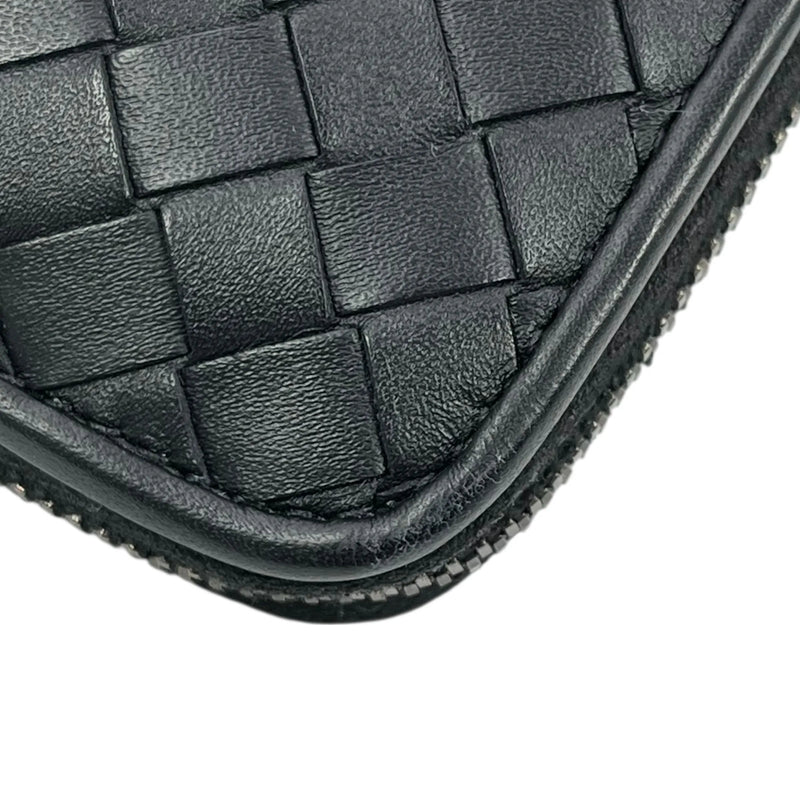 BOTTEGA VENETA Intrecciato Round Zip Leather Long Wallet - Black 