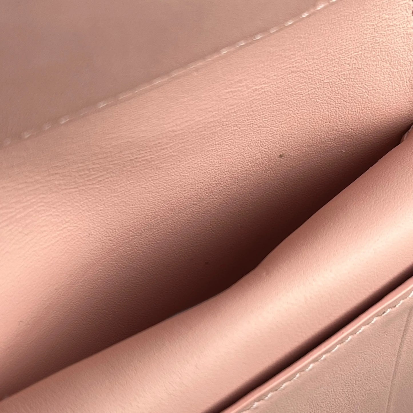 Louis Vuitton Portefeuille Claire Bifold Compact Wallet - White 