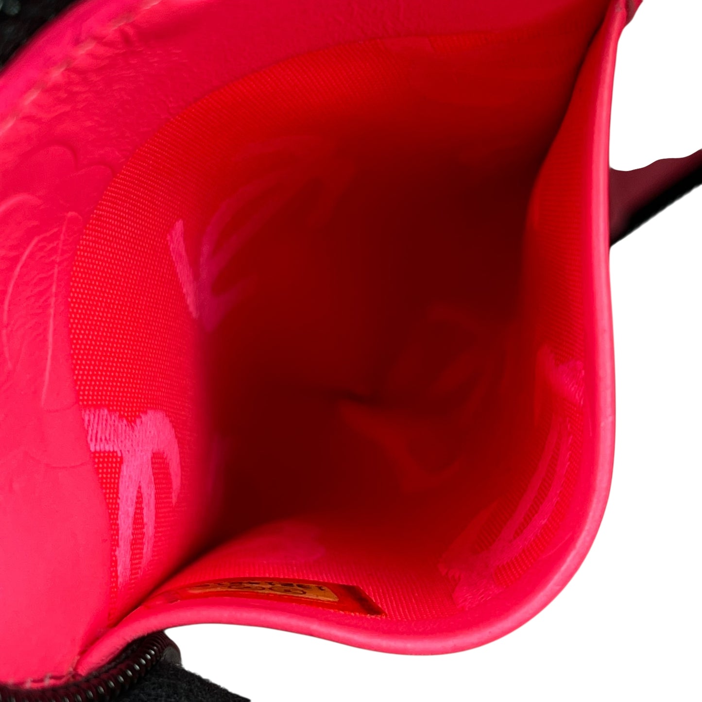 CHANEL Cambon Calfskin Long Wallet - Black 