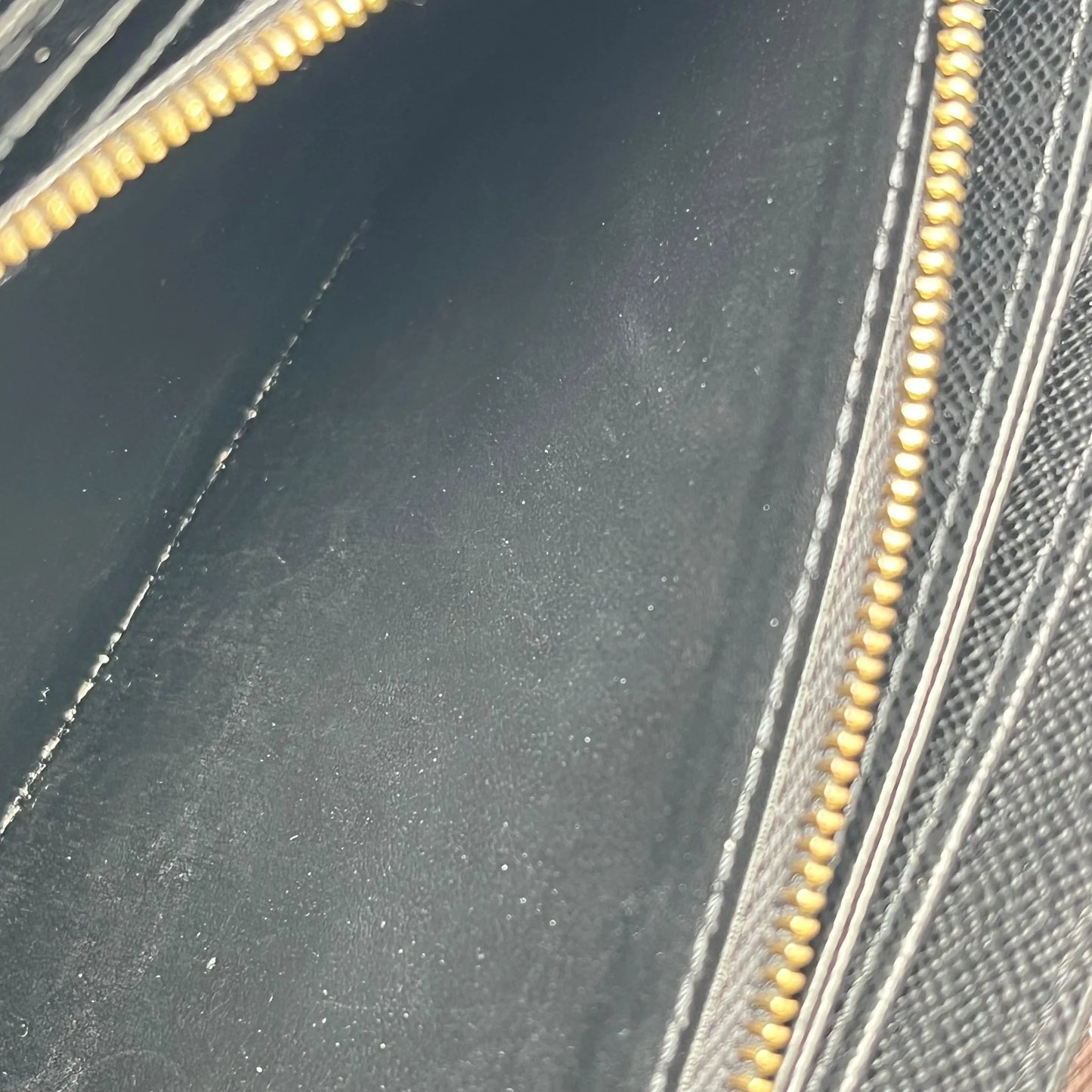 HOLD🔷LOUIS VUITTON Monogram Reverse Zippy Long Wallet - Brown 