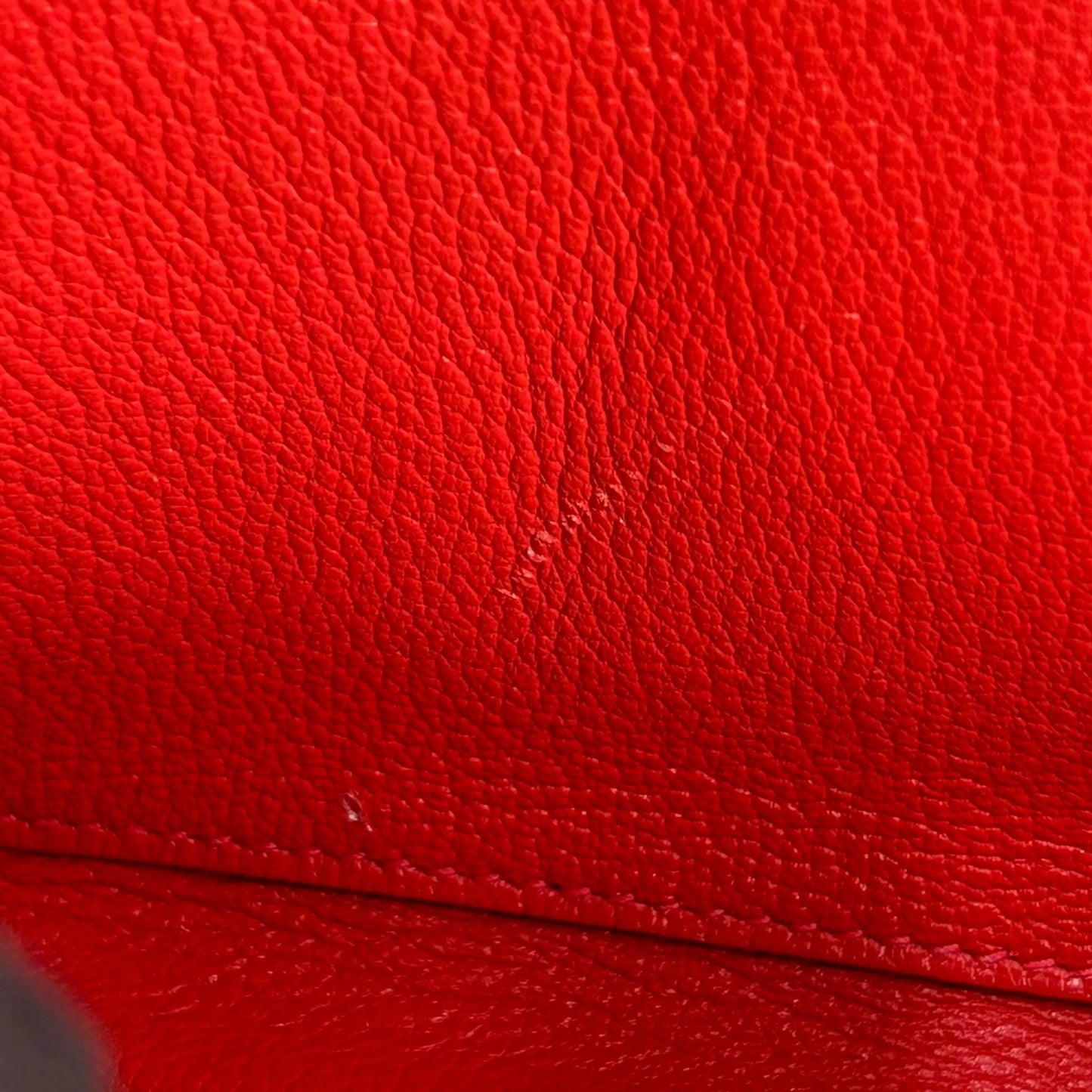 Hermès Gypsiere 37 Shoulder Bag in Taurillon Clemence Leather with N Stamp (2010) - Red 