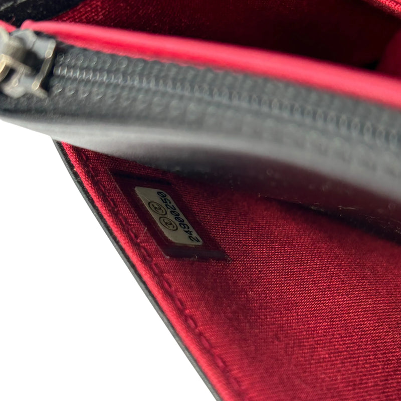 CHANEL Gabrielle de Chanel Chain Wallet - Beige x Black 