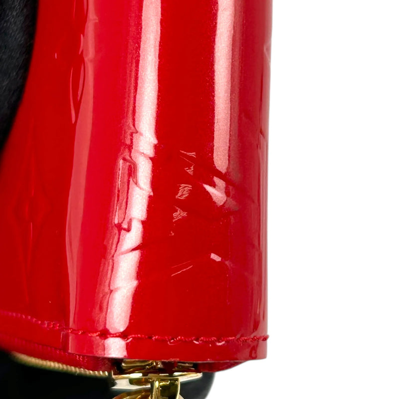 Louis Vuitton Monogram Vernis Zippy Wallet Long Wallet - Red 