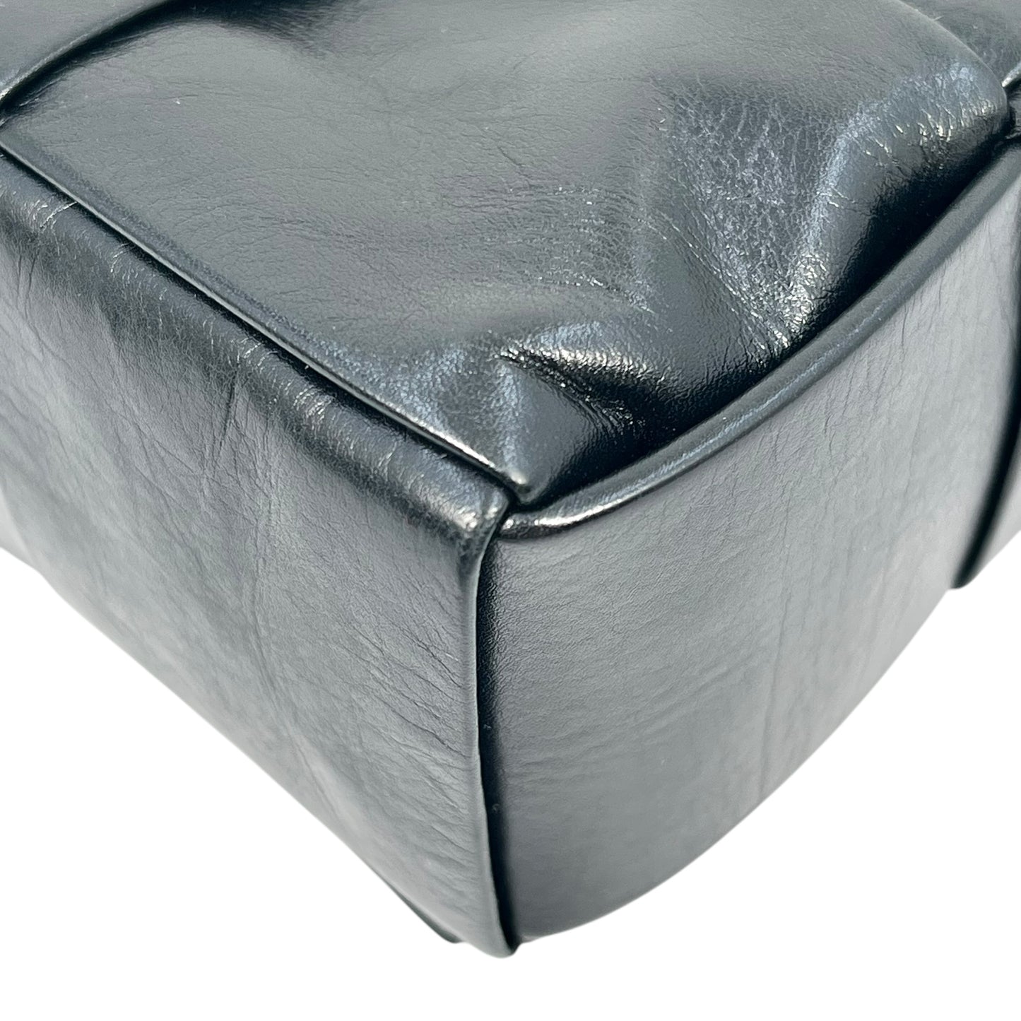 Bottega Veneta マキシ イントレチャート カセット ミニ ショルダーバッグ - ブラック